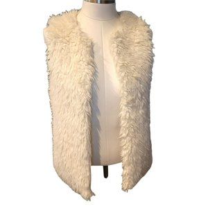 Charlotte Russe White Faux Fur Sherpa Woman's Vest Jacket Small VR1
